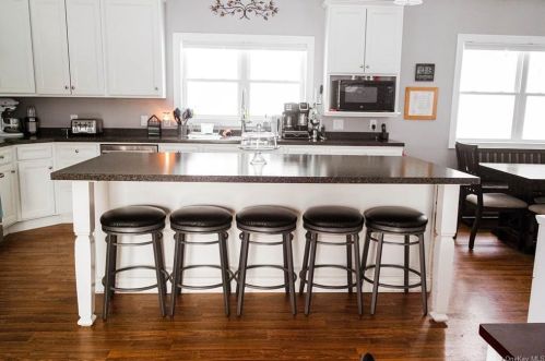 70 Muthig Rd, Hurleyville NY  12747-5056 exterior