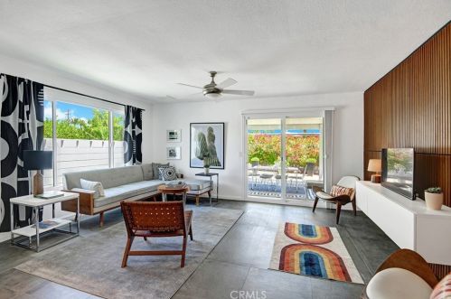 2221 Francis Dr, Palm Springs CA  92262-2553 exterior