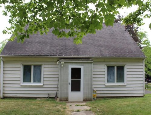 652 Dickson Pl, Meadville, PA 16335-1915