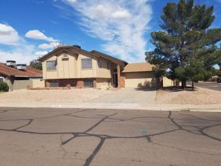 13153 77th Dr, Peoria, AZ 85381-4011