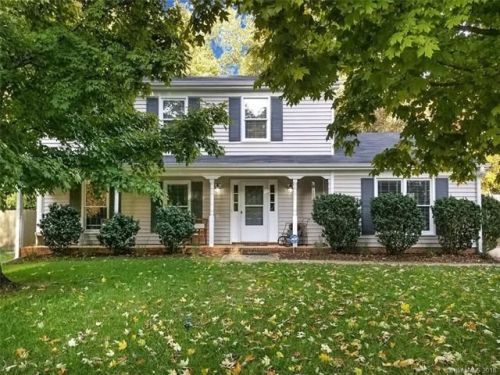 7427 Blythwood Ln, Charlotte NC  28227-3985 exterior