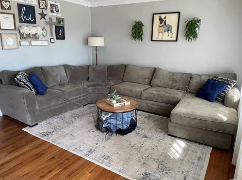 28 4th St, Deer Park, NY 11729-3218
