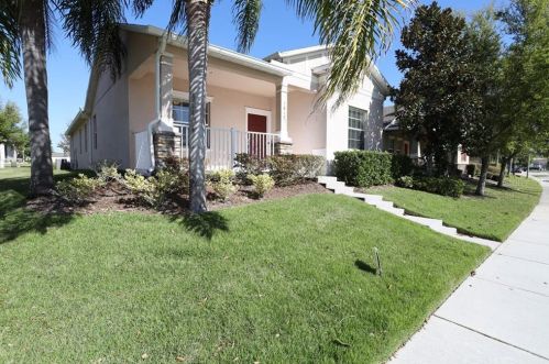 1012 Seburn Rd, Apopka, FL 32703-8425