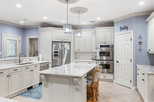 55 Chestnut St, Mount Sinai NY  11766-2326 exterior