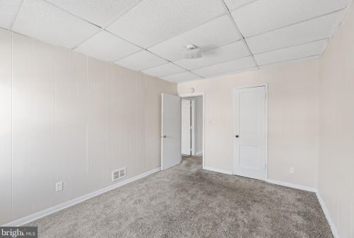 2117 Seneca Rd, Wilmington DE  19805-4131 exterior