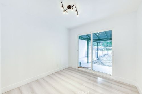 4747 Kaviland Ave, Fresno CA  93725-1716 exterior