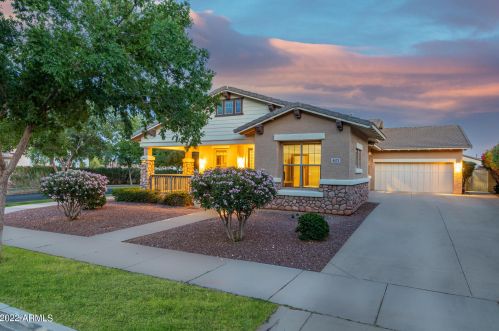 4171 Sentinel Dr, Buckeye, AZ 85396-7695
