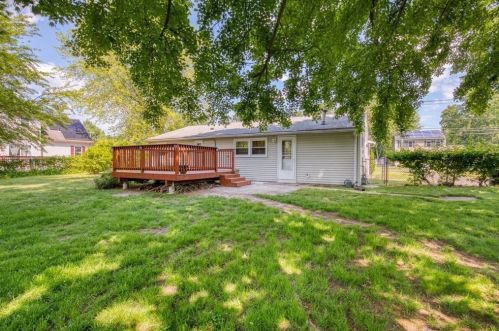 1146 Allen St, Springfield MA  01118-2530 exterior