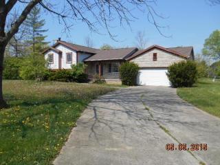 1213 Meadowview Dr, Miamisburg OH  45342-3208 exterior