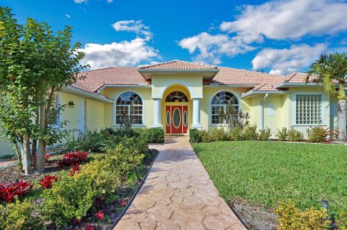 8055 Kiawah Trce, Fort Pierce, FL 34986-3024