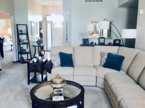 4355 Shady Meadows Dr, Darbydale, OH 43123-8490