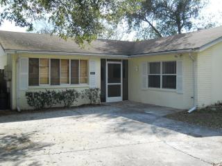 603 Highview Cir, Brandon, FL 33510-2404