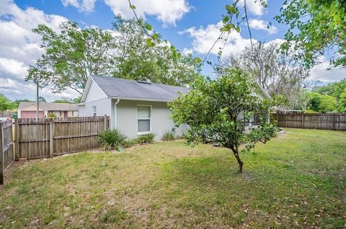 1370 Hensley Dr, Deland FL  32724-2535 exterior