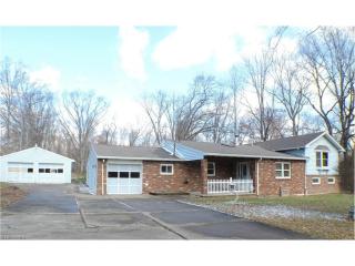 7129 Stewart Sharon Rd, Hubbard, OH 44425-3033