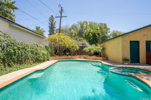 640 Pennsylvania Ave, Glendora CA  91740-4324 exterior