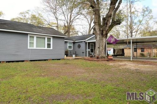1323 Hazeloak Dr, Baker, LA 70714-3115