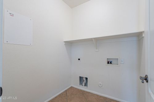 42763 Venture Rd, Maricopa AZ  85138-2359 exterior