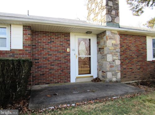 116 Colonial Dr, Perkiomenville, PA 18074-9724