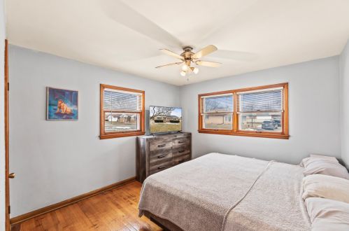 6217 Allerton Ave, Milwaukee WI  53220-3409 exterior