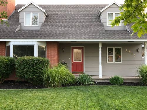 1717 Little Sioux Ln, Cozad, NE 69130-1036