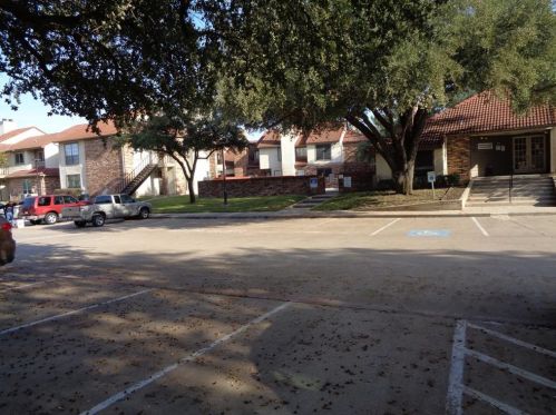 941 Turtle Cv, Irving TX 75060-6783 exterior