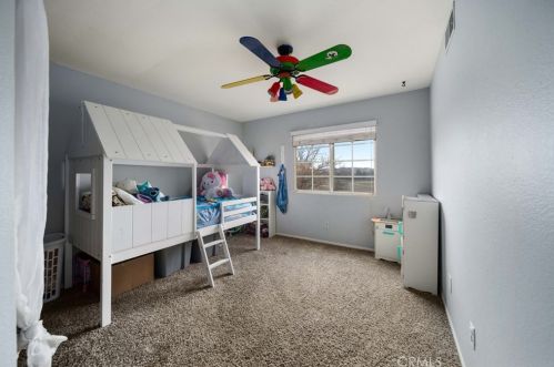 43611 Carefree Ct, Lancaster CA 93535-5611 exterior