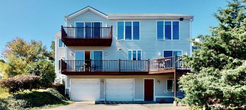 42 Horizon Dr, South Kingstown, RI 02874-2402