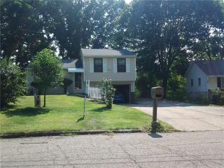 318 Arthur St, Massillon, OH 44646-7075
