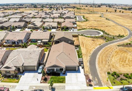 9256 Charolais Way, Elk Grove, CA 95624-4640