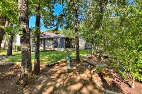 209 Riv Rock Dr, Georgetown TX 78633-5213 exterior