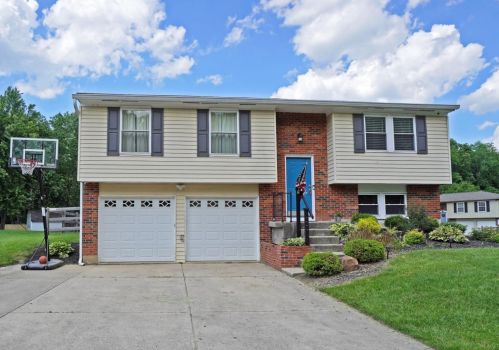 1410 Gumbert Dr, Amelia, OH 45102-1404