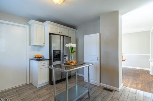 286 Germantown Rd, West Milford NJ  07480-2407 exterior