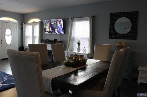 132 Hillcrest Pl, North Bergen NJ  07047-6102 exterior