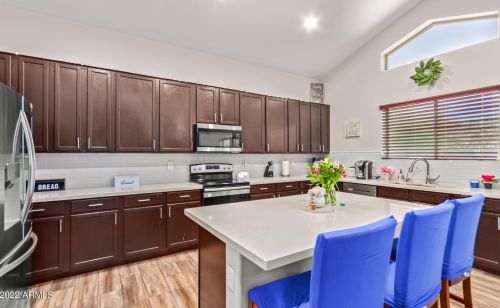 10517 Magnolia St, Tolleson AZ  85353-5623 exterior