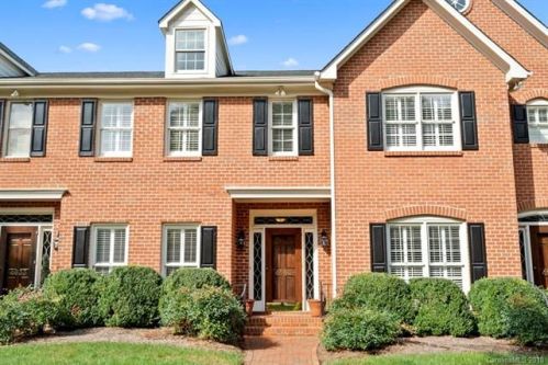 4635 Curraghmore Rd, Charlotte, NC 28210-2701