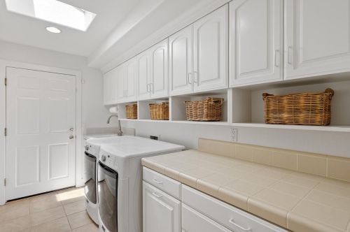 18931 Fernbrook Ct, Saratoga CA  95070-3424 exterior