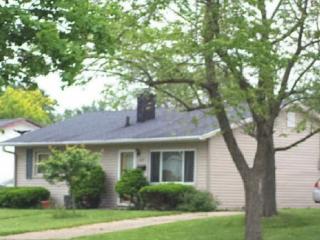 409 Crescent Dr, Frankfort, IN 46041-2235