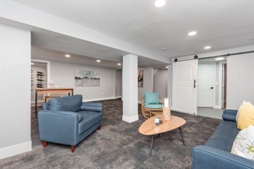 1420 Amsterdam Rd, Covington KY  41011-2052 exterior