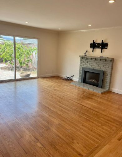 319 Grove St, Princeton By The Sea, CA 94019-2005