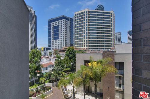 850 State St, San Diego CA 92101-6046 exterior