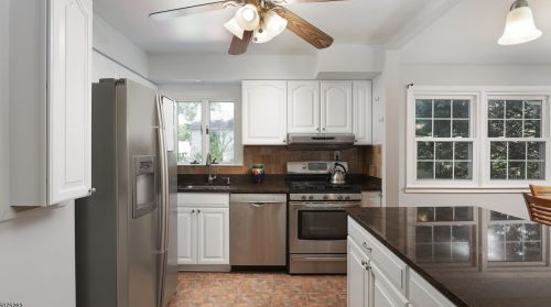 2212 Jersey Ave, Scotch Plains NJ  07076-4618 exterior