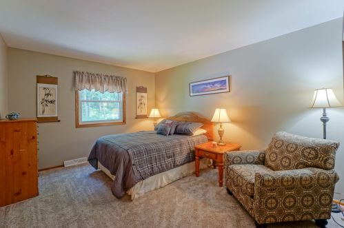 2839 Rolling Ridge Dr, Waukesha WI  53188-1362 exterior