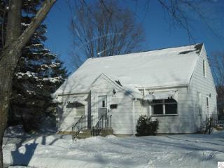 3512 2nd Ave, Hibbing, MN 55746-2620