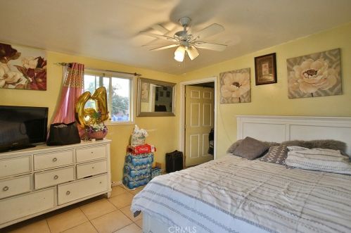 3447 Caspian Ave, Long Beach CA 90810-2330 exterior