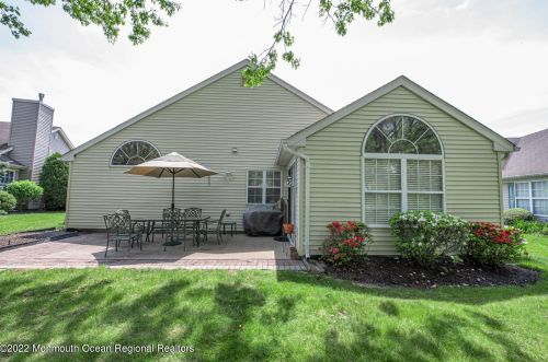 21 Oakmont Rd, Lakewood NJ  08701-5764 exterior