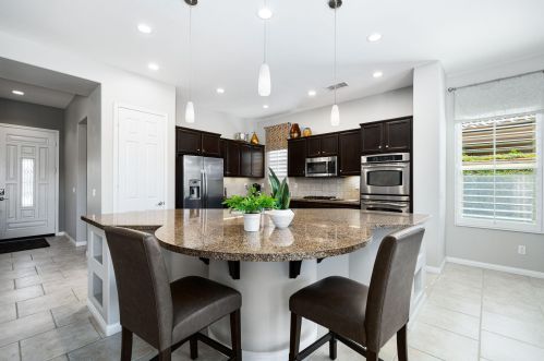 61265 Cactus Spring Dr, La Quinta CA  92253-9374 exterior