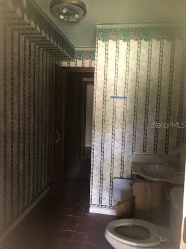 741 Combee Rd, Lakeland FL  33801-3067 exterior