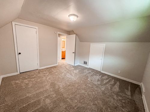 827 Woodward St, Mckeesport PA  15132-1660 exterior