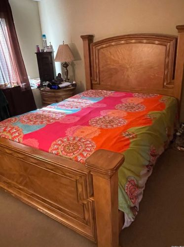 75 Root Ave, Central Islip NY  11722-4035 exterior