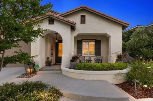 39181 Trail Creek Ln, Temecula, CA 92591-7289